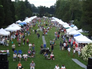 A far shot of the Open Air Market and Festival at the Wadsworth Mansion in Middletown, CT. (2011)