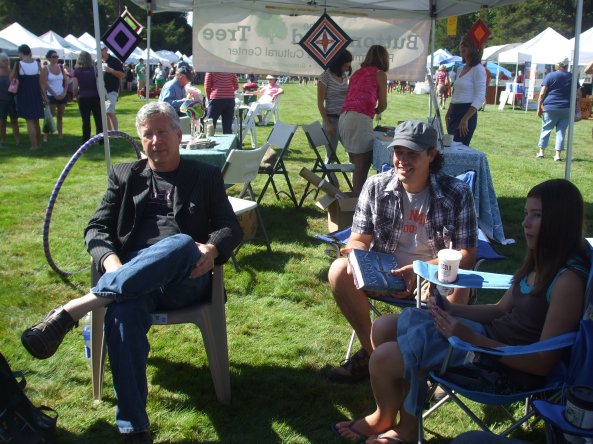 DSCF4138 authors Alan Kessler and Robert Duperre and Duperre's daughter. Photo by Jason Harris