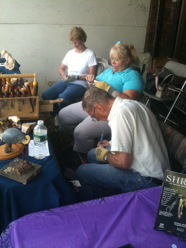 Woodcarvering people