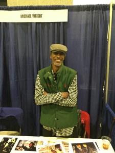 Actor Michael Wright (V).