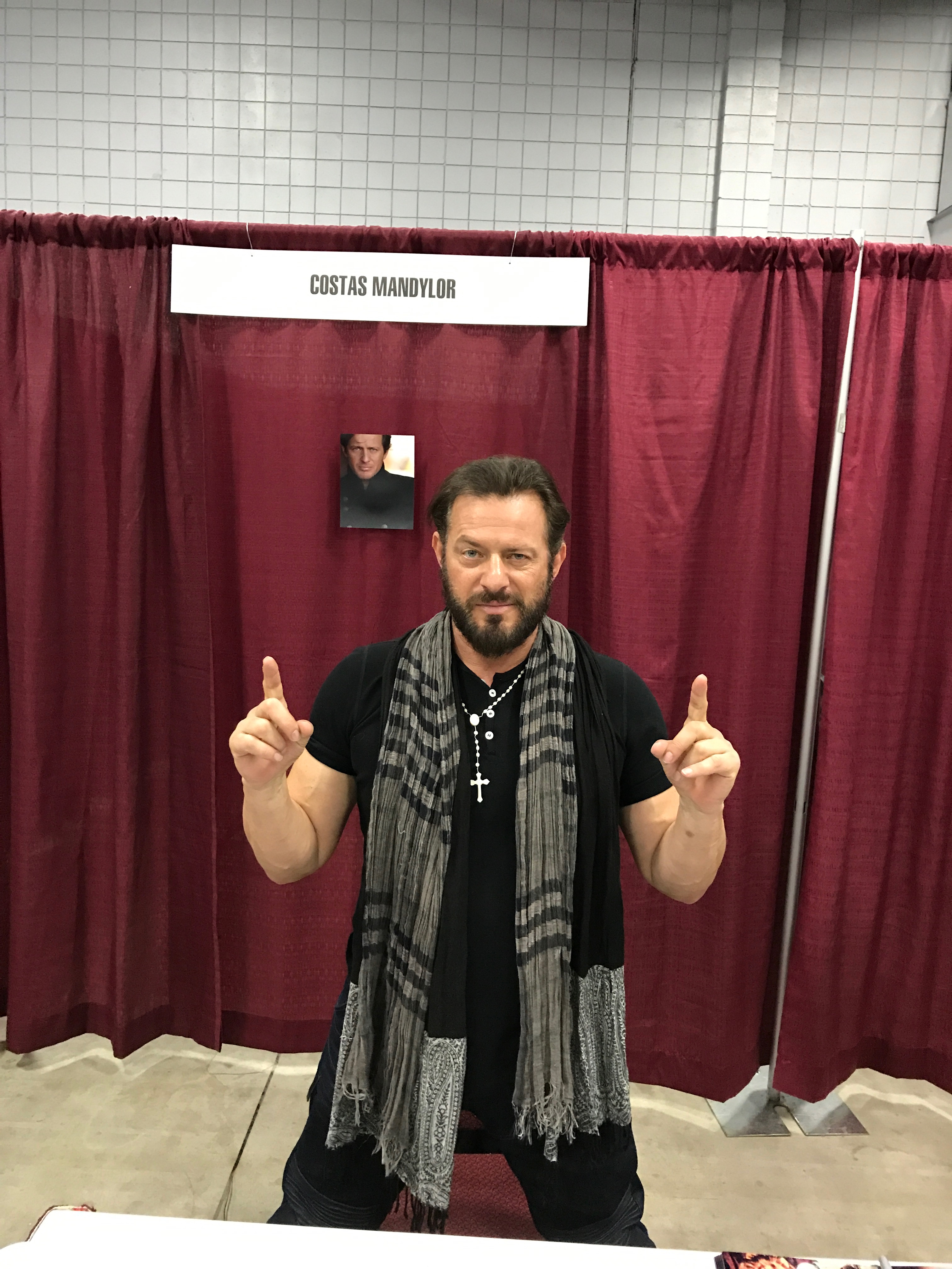 Costas Mandylor (Saw).