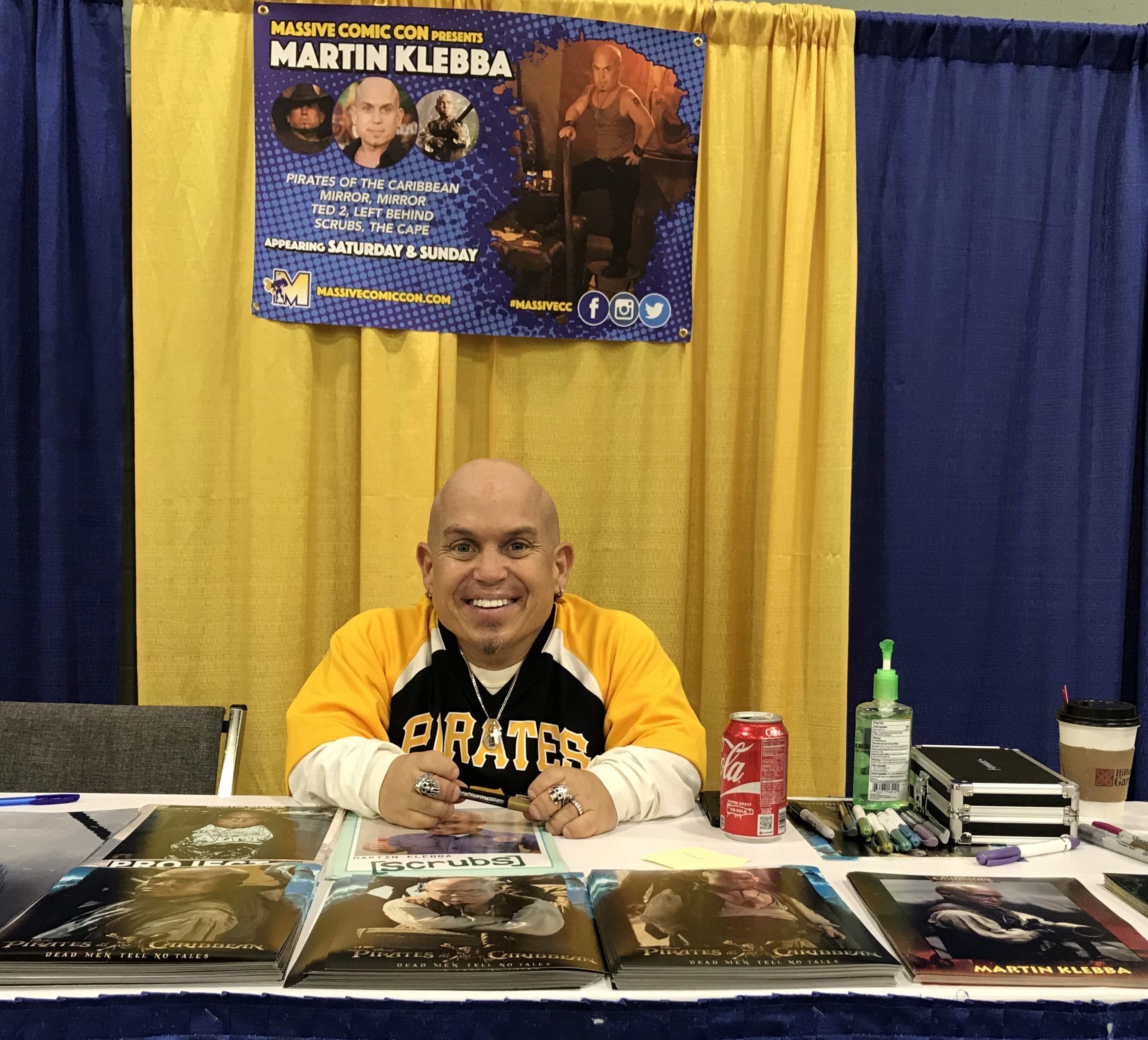 Martin Klebba (Pirates of the Caribbean: The Curse of the Black Pearl).