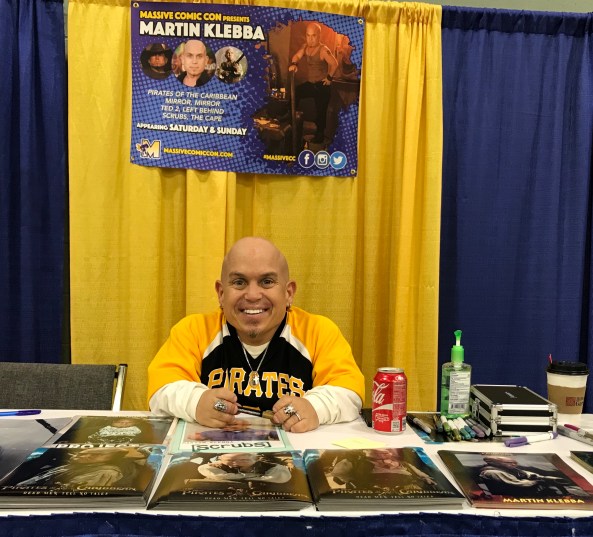 Martin Klebba (Pirates of the Caribbean: The Curse of the Black Pearl).