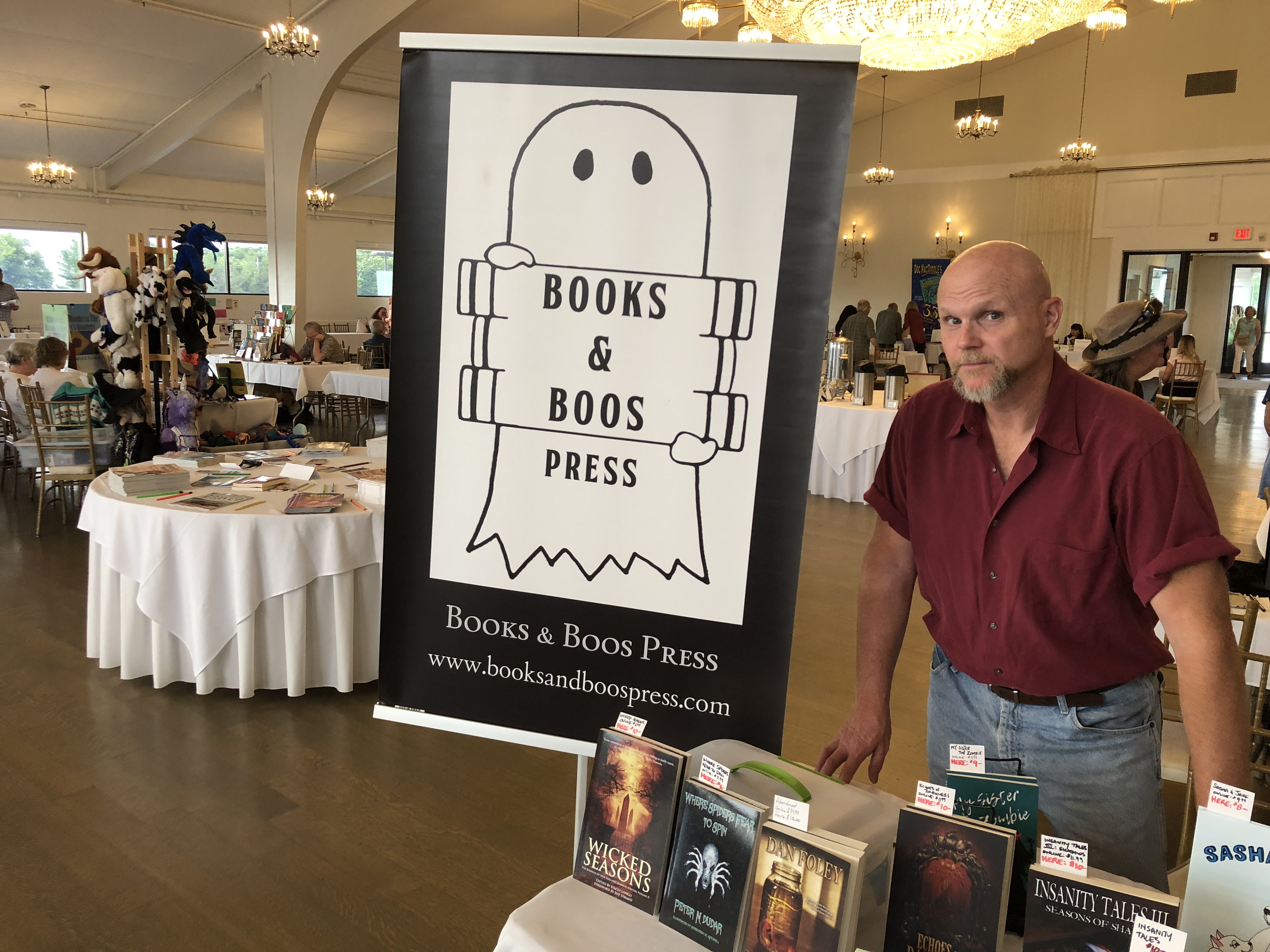 Author Rob Smales (https://robsmales.webs.com).